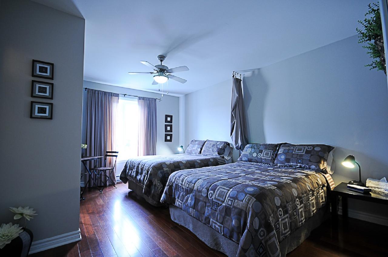 מונט טרמבלאנט Auberge Le Voyageur מראה חיצוני תמונה